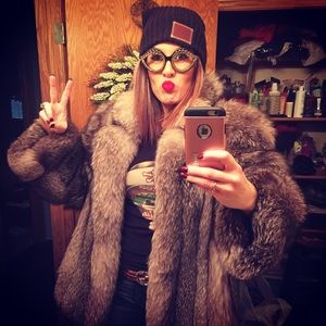 Meet your Posher, Jodi